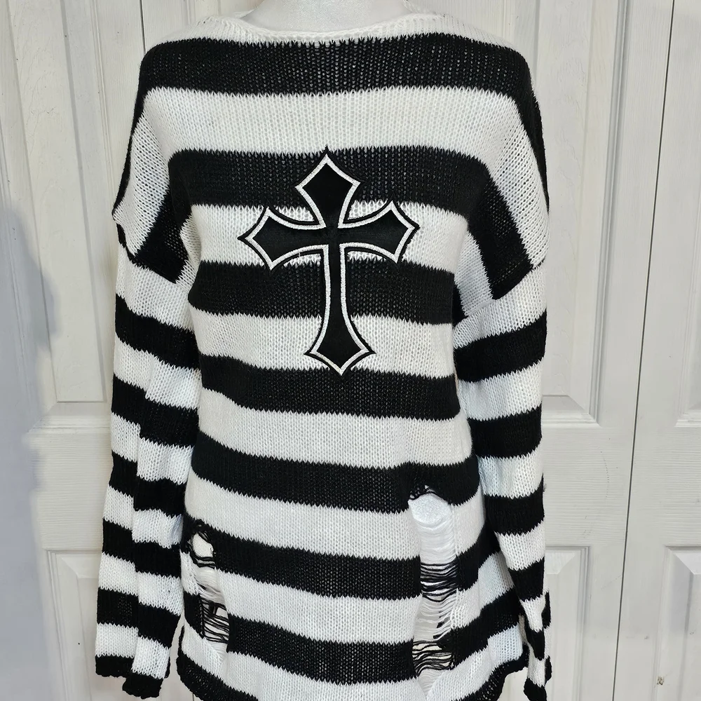 Black & White Striped Oversized Sweater with Cross Detail - Picture 3 of 6